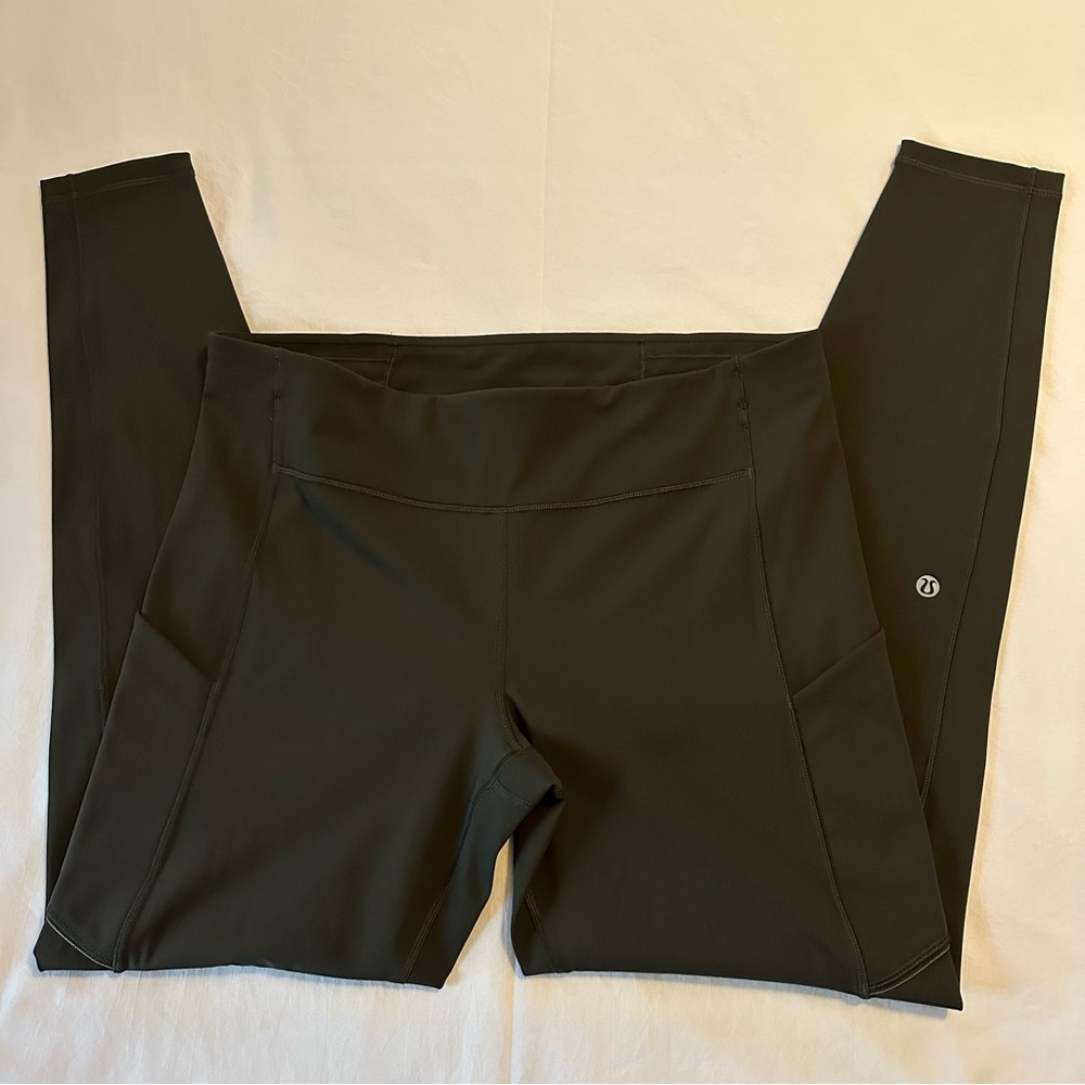 Women's 12 Lululemon Army Dark Green Pants Leggings Pockets